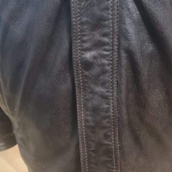Teinture fermeture cuir - après